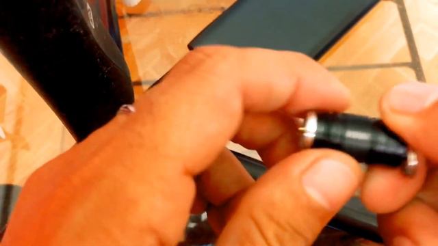 Smallest Powerful Flashlight (Trustfire Mini2) | OneSeven TV смотреть онлайн