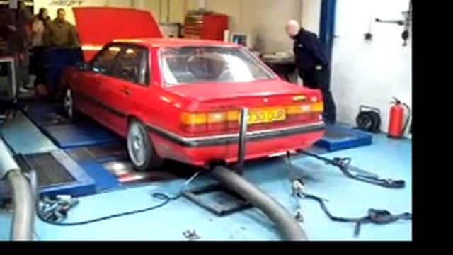 Audi 90 Quattro on the Rolling Road смотреть онлайн