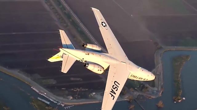 Lockheed Jetstar - grandfather of all business jets смотреть онлайн