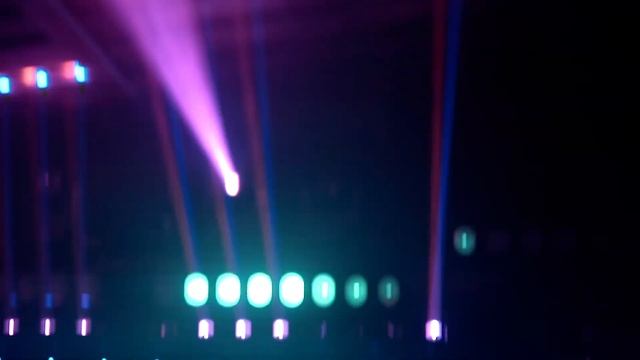 VOLTAGE @voltage_light - световое оформление вашего праздника смотреть онлайн