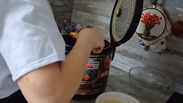 КАША ТЫКВЕНАЯ С ПШЕНОМ В МУЛЬТИВАРКЕ. смотреть онлайн