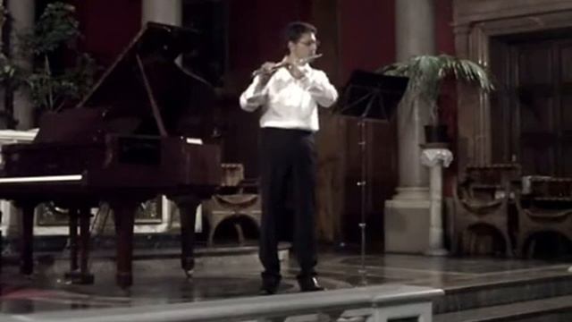 Enrique Ulloa, Sinfonía India de Carlos Chavez para Flauta Sola. смотреть онлайн