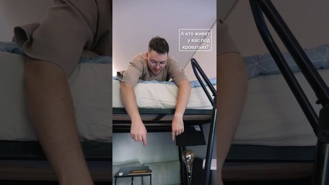 Второй этаж в однокомнатной хрущевке? РЕАЛЬНО! #shorts смотреть онлайн