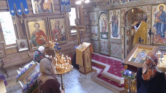 Преподобного Сергия Радонежского. Божественная Литургия смотреть онлайн