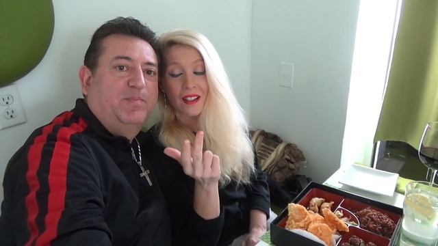 Sushi Restaurant With Chris And Lisa ( FUN VIDEO...SNL SKETCH ) смотреть онлайн