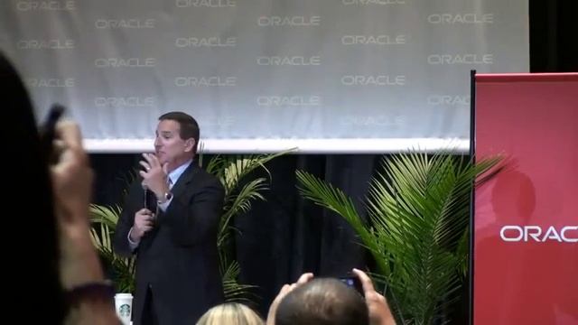 Mark Hurd Press Briefing at Oracle World 2012 смотреть онлайн