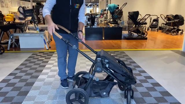 Bumbleride Era I Best Strollers 2021 | Bambi Baby Review смотреть онлайн