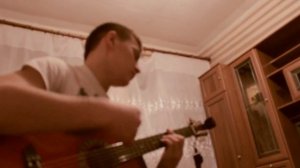 Наговицын на гитаре