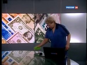 Уборщица попала в прямой эфир студии канала Россия 24 (2011)