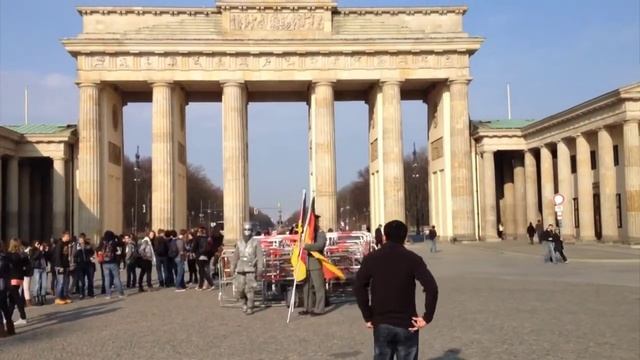 Brandenburg Gate, Berlin Germany смотреть онлайн