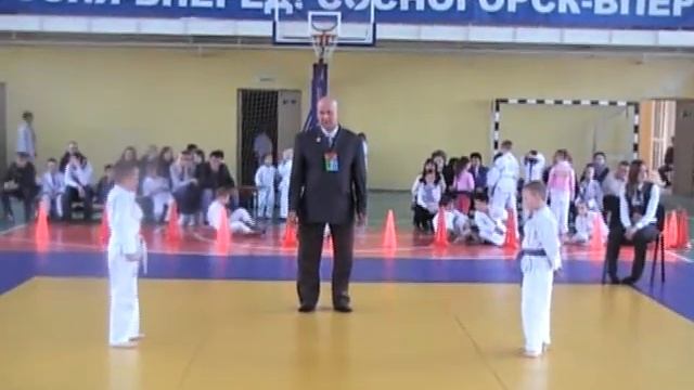 Видео клуба единоборств "Бурый медведь" смотреть онлайн
