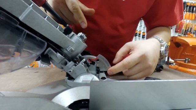 Недорогая торцовочная пила Redverg RD-MS210-1250: какую торцовку лучше выбрать для дома или дачи смотреть онлайн