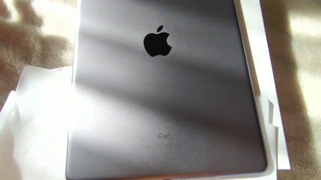 Unboxing a $100 iPad 64GB 2021 смотреть онлайн
