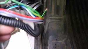 Уаз патриот. Стеклоподъемник управляет Центральным замком и наоборот.