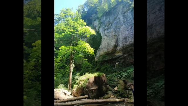 Прогулка на водопад Университетский смотреть онлайн