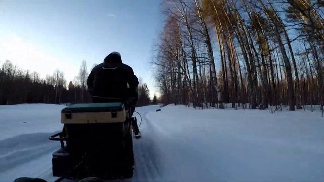 Последний км от стоянки до Слободского едем на мотобуксировщике. 7.03.2020. смотреть онлайн
