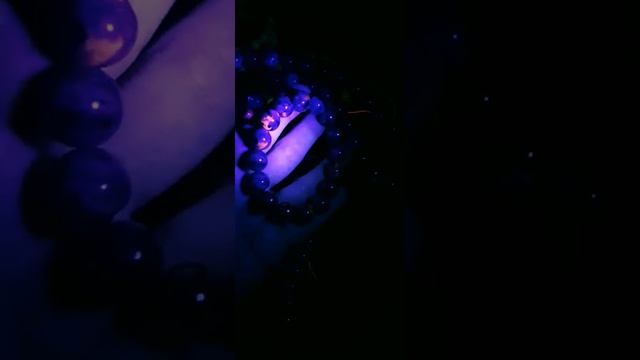 Светящиеся камни, миф или правда? Проверям ультрафиолетом! смотреть онлайн