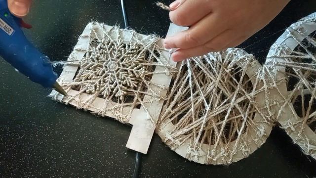 Снеговик из джутовой веревки смотреть онлайн