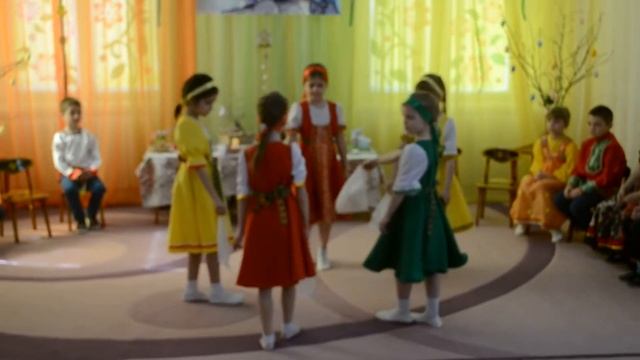 Вспоминаем русские народные пасхальные игры и традиции смотреть онлайн