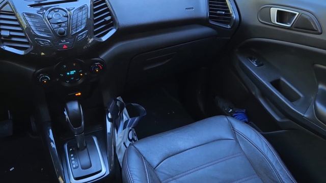 FORD EcoSport 1.5 110 CV Powershift Titanium смотреть онлайн