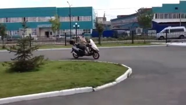 Беркут на Скутере смотреть онлайн