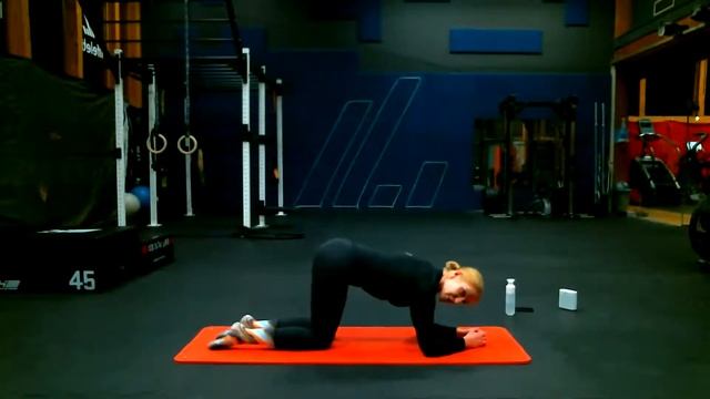 Pilates Workout intensiv Lifeletix in Meerbusch - Corona Lockdown Part 2 #5 смотреть онлайн