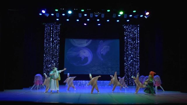 УКРАДЕННЫЕ ИГРУШКИ смотреть онлайн