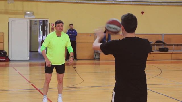 Slovenian President Borut Pahor welcomes EuroBasket 2013 to Slovenia смотреть онлайн
