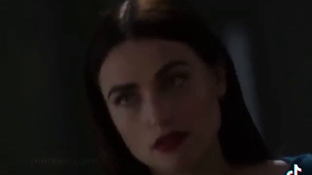 Lena Luthor diosa смотреть онлайн