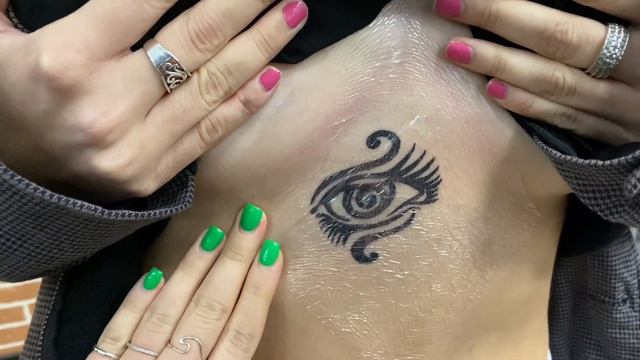sternum tattoo vlog ft. sister смотреть онлайн