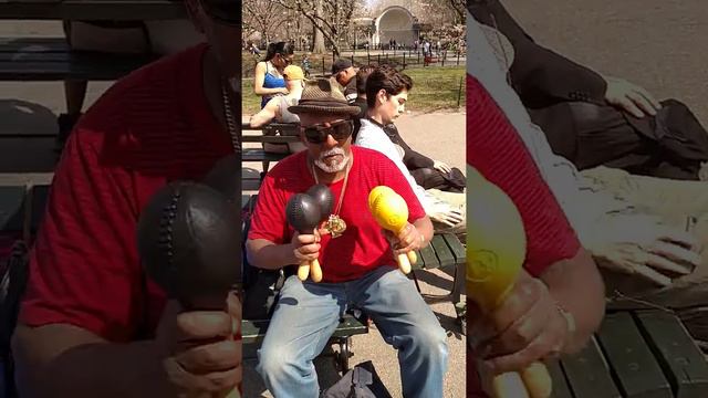 ANTONIO AKA "CHOCO MARACAS" смотреть онлайн