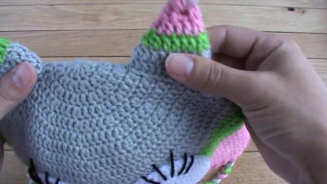 Шапка крючком Сова. 4 часть смотреть онлайн