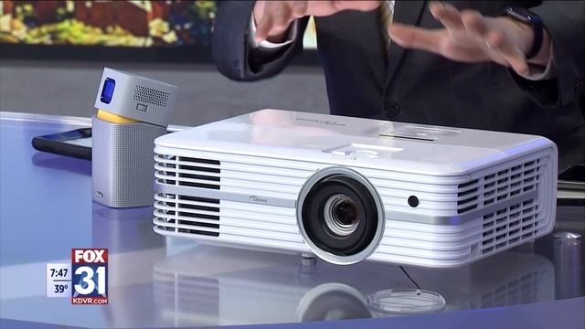 Tech Junkie - Projectors to create a home theatre - VAVA 4k Laser - Optoma 4k Projector - BenQ GV1 смотреть онлайн