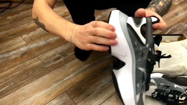 обзор Кроссовки Nike Signal D/MS/X смотреть онлайн