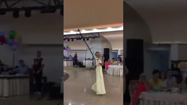 Поздравление любимого сына и невестки с их торжеством!!! смотреть онлайн