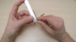 Регулировка прижима нижней петли пластикового окна. Регулировка пластиковых окон ПВХ самостоятельно