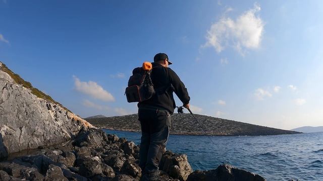 FISHING: How to catch BARRACUDAS with a CAST HACKER! How and where they hunt, and how they strike! смотреть онлайн