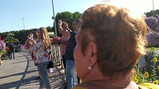 Экскурсия в парк цветов в Дубае. Март - 2023. смотреть онлайн