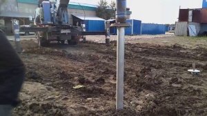 Винтовые сваи   как фундамент для контейнера, киоска, бытовки   закручивание и нивелирование