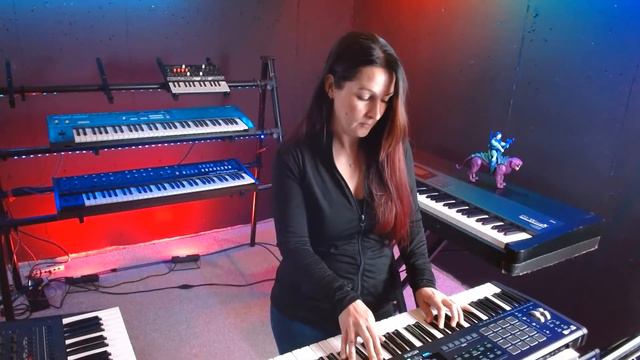 Anna & the KORG opsix sound demo смотреть онлайн