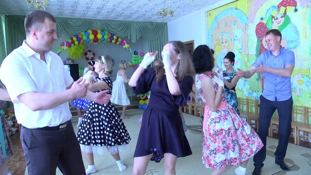 Выпускной в детском саду. Танец родителей. Ясли-сад №16 г. Костанай смотреть онлайн