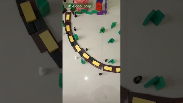 Domino Castle ? смотреть онлайн