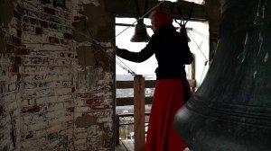 Пасхальные звоны в селе Давыдовское. Звонари Ксения, Светлана, Елена