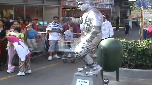 Robotin de Minka,Callao. Peru смотреть онлайн