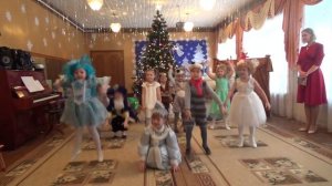 Танец "Бабка- Ёжка" в исполнении детей гр. №8 МБДОУ ЦРР - д/с "Сказка"