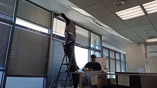 Как мы установили электропривод Mingardi micro 02 на алюминиевом окне в реальном времени смотреть онлайн