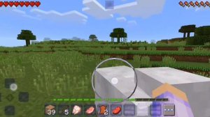 Аня играет в майнкрафт впервые