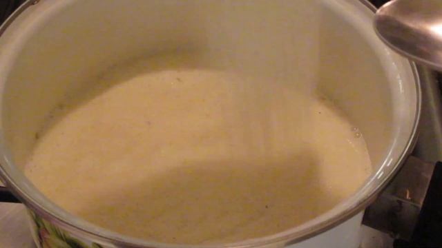 Манная каша без комочков. Рецепт приготовления. Расчет на одну порцию. смотреть онлайн