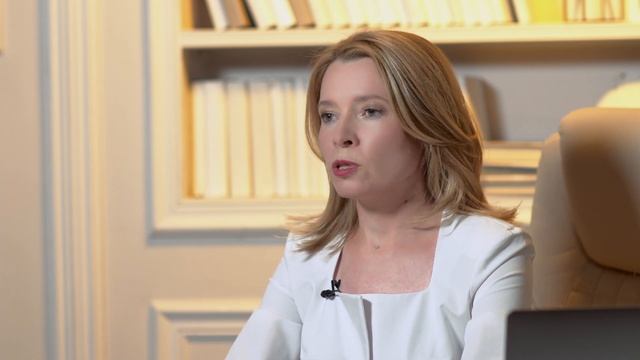 Можно ли менять аппарат и мастера во время курса по лазерной эпиляции? смотреть онлайн