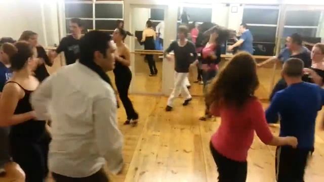 Rueda Santinelli Dance Accademy~1 смотреть онлайн